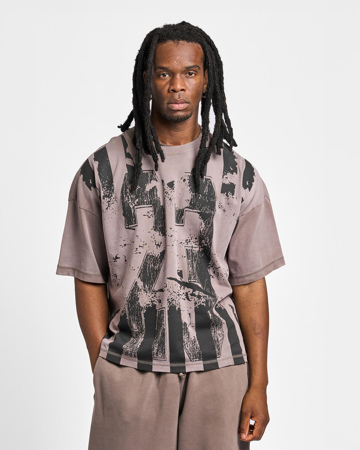 appartement 1827 PEOPLE 1 Tシャツ　XL Air Jordan In1House Essentials T-Shirt | IQ6281-289 | AFEW STORE